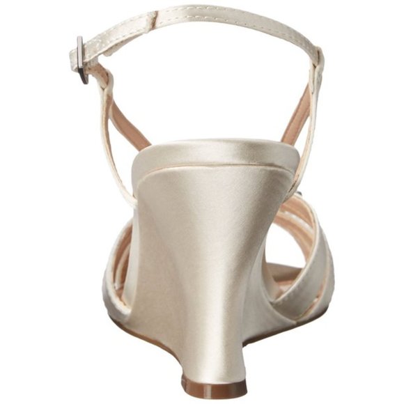 Nina Viani Wedge Sandals - Picture 3 of 4